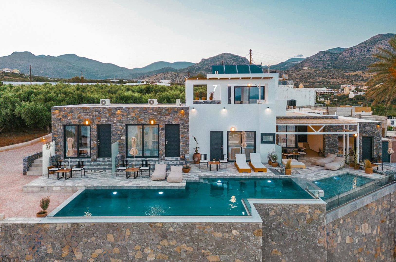 Plakakia Luxury Apartments Makrýgialos Екстериор снимка