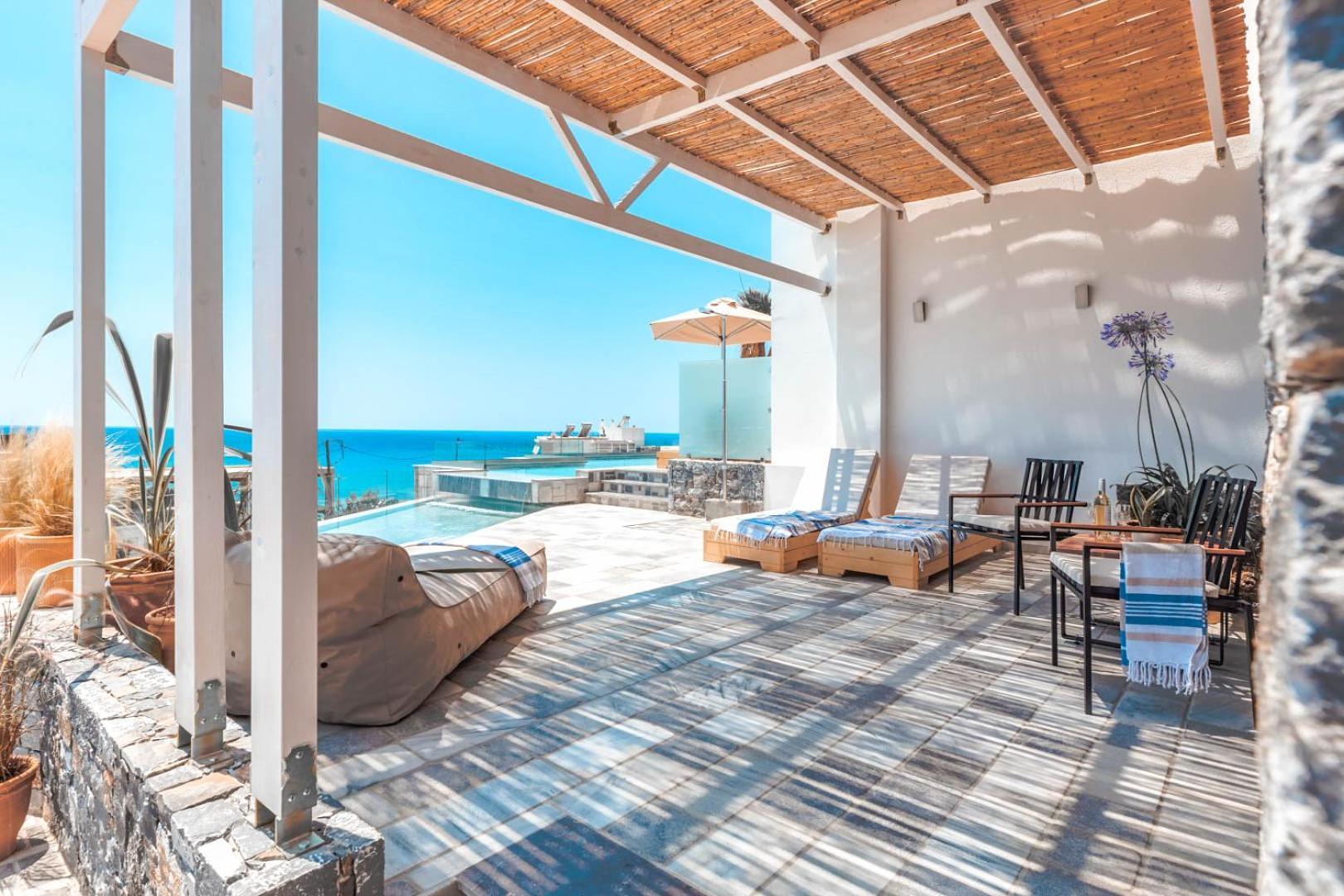 Plakakia Luxury Apartments Makrýgialos Екстериор снимка